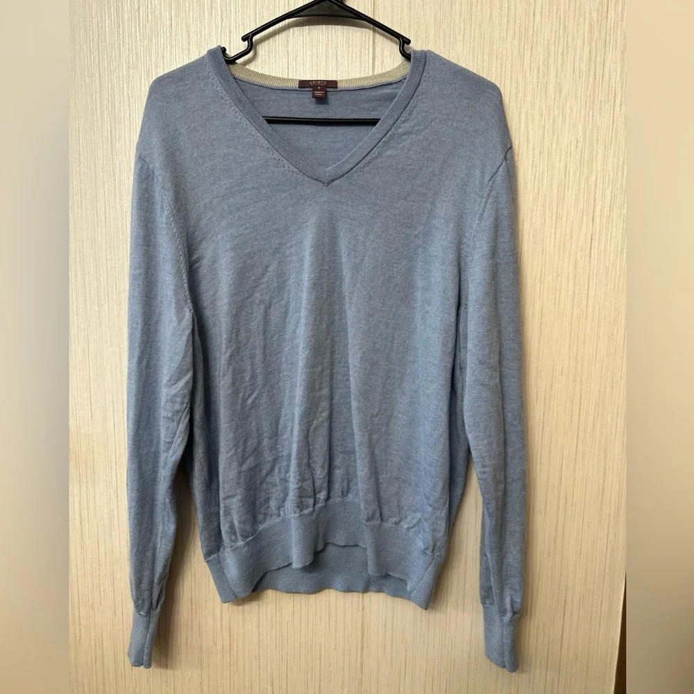 Ari8to by Aristo Eighteen 100% Merino Wool V Neck‎ Sweater light blue size M